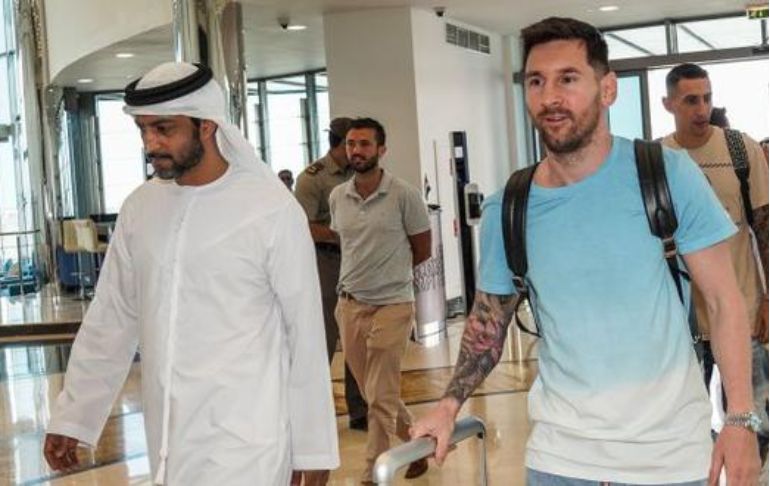 Selección argentina: Messi llegó a Abu Dhabi para el encuentro amistoso con Emiratos Árabes Unidos