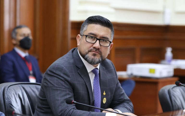 Geiner Alvarado: exministro desistió de su servicio de seguridad del Estado