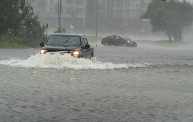 Portada: EE.UU.: Ian deja de ser huracán y se degrada a ciclón postropical en Carolina del Sur