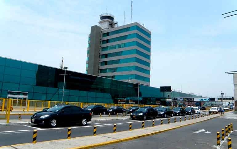 Portada: Aeropuerto Jorge Chávez suspende operaciones hasta el sábado tras accidente de avión de Latam