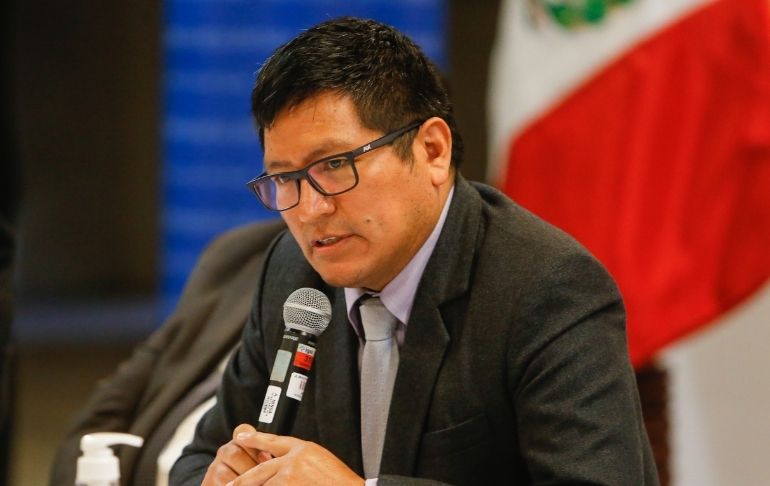 Portada: Jorge López: PJ autoriza incautar departamento de expareja del ministro de Salud