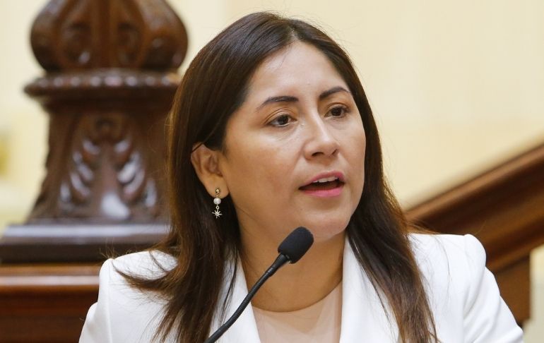 Portada: Kelly Portalatino: ministra de Salud nombra secretario general del Minsa a abogado vinculado a Vladimir Cerrón