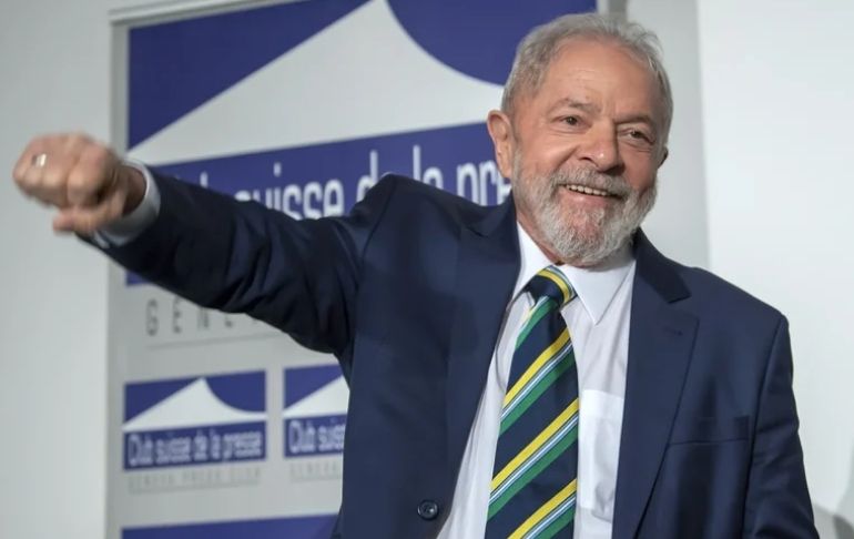 Portada: Lula da Silva tras votar: "El pueblo está definiendo el modelo de Brasil"