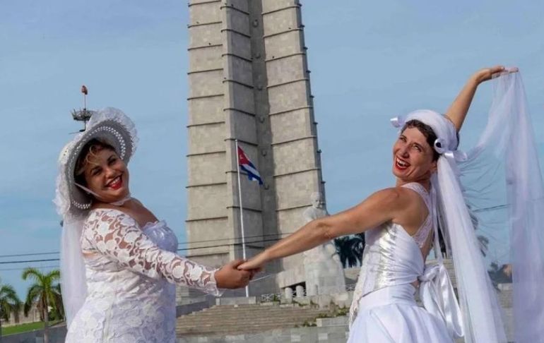 Portada: Cuba vota en referéndum sobre la aprobación del matrimonio homosexual