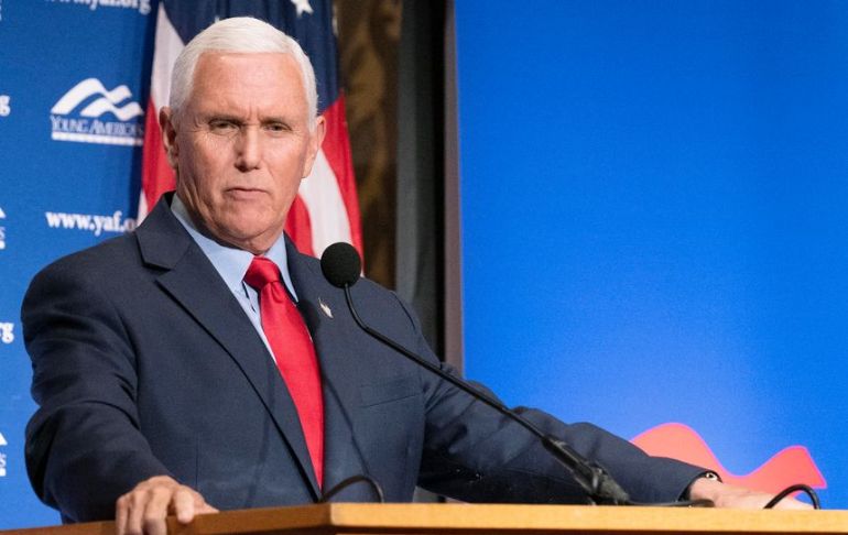 Portada: Mike Pence acusa a Donald Trump de haberlo puesto en peligro y a su familia