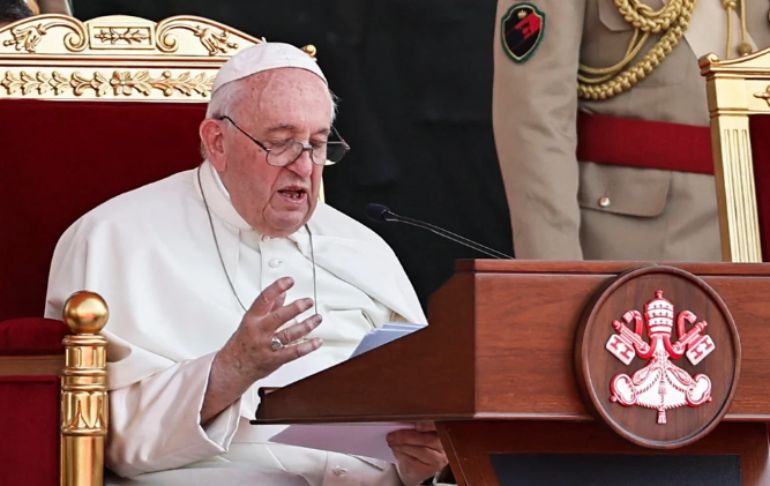 Papa Francisco pide "negociaciones serias" para la paz en Ucrania