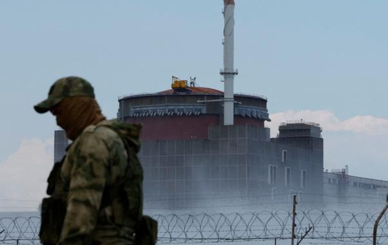 Zaporiyia: Rusia y Ucrania se acusan mutuamente de bombardear la central nuclear