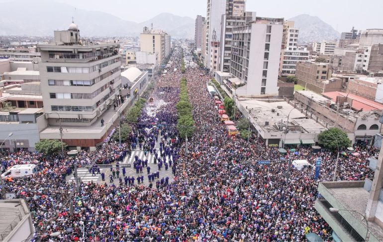 El Señor de los Milagros realiza hoy su segundo recorrido procesional