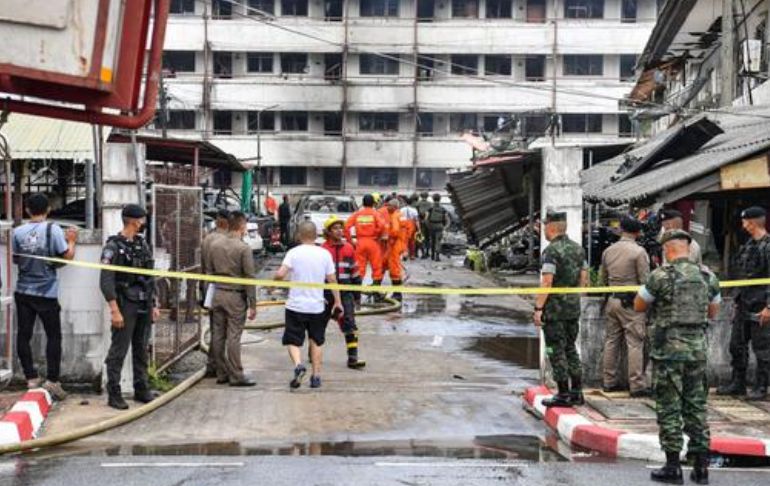 Portada: Tailandia: explosión de coche bomba deja un muerto y 32 heridos