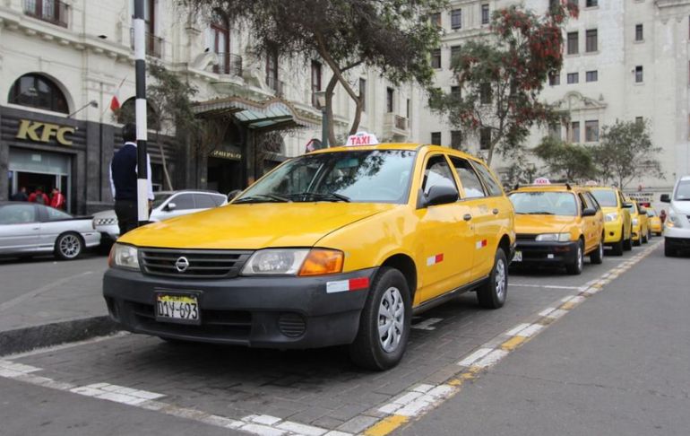 Taxis independientes que circulen en Lima y Callao tendrán que ser obligatoriamente de color amarillo