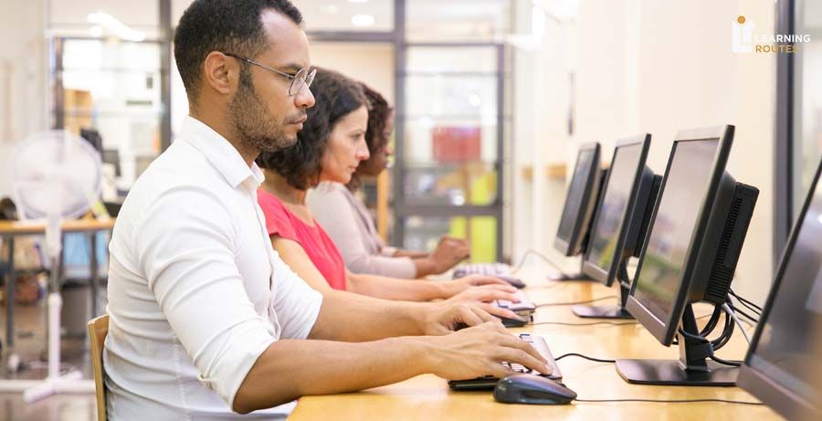 How Computer Classes Benefit Non-Tech Professionals