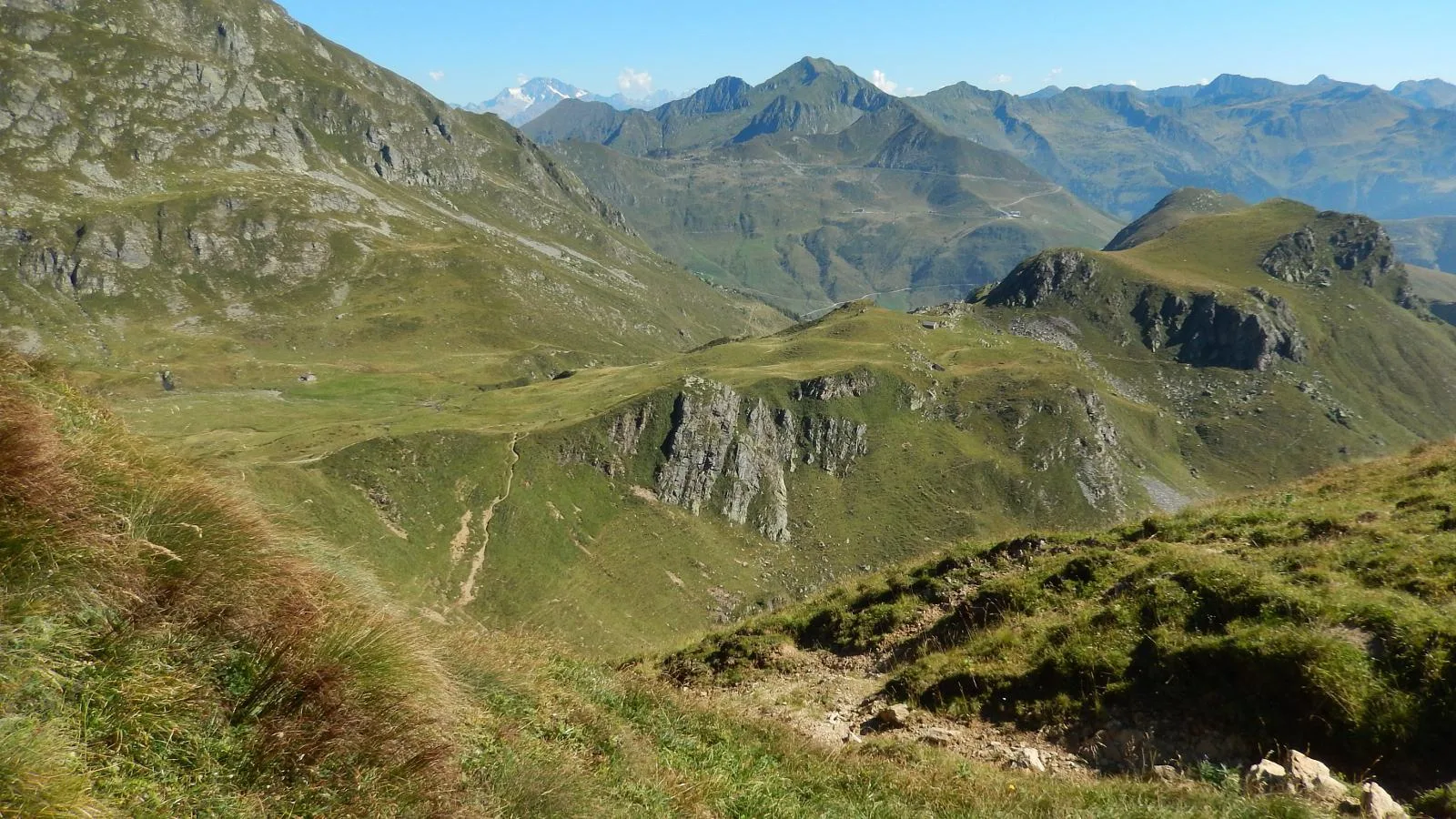 Al Rifugio Benigni dal Passo San Marco, immagine 2
