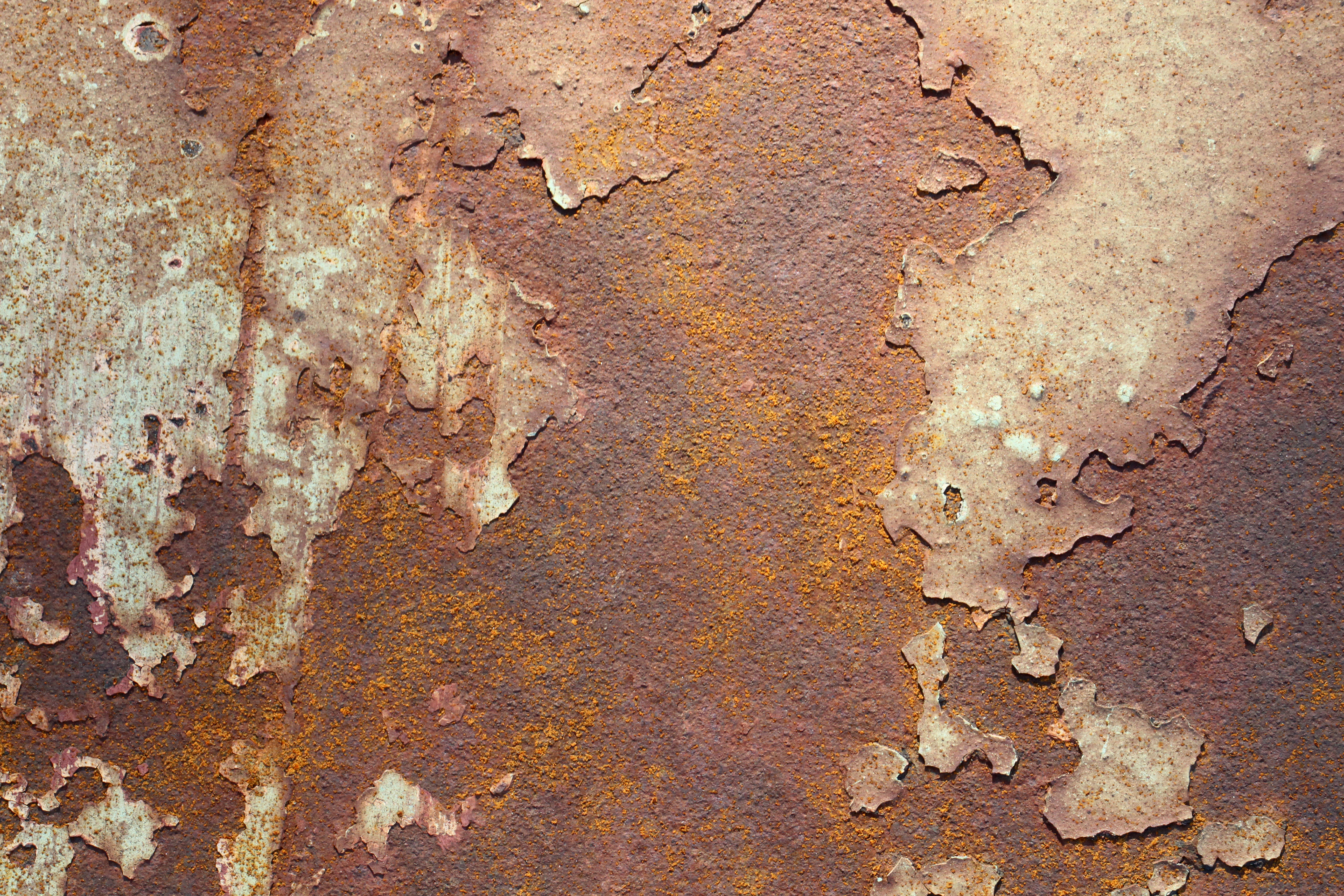 Metal fragments in rust фото 8