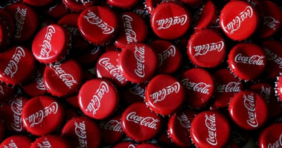 coca cola can design history