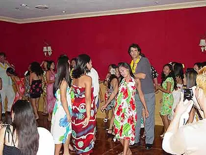 a group of Filipinas dancing during a singles tour
