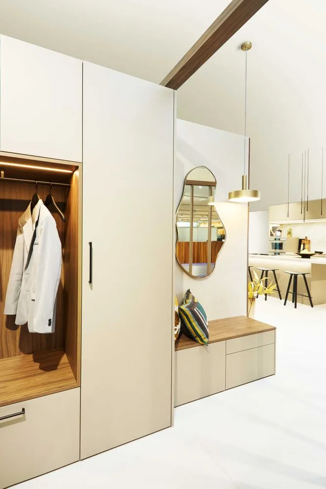 SABAG Living Garderobe.jpg
