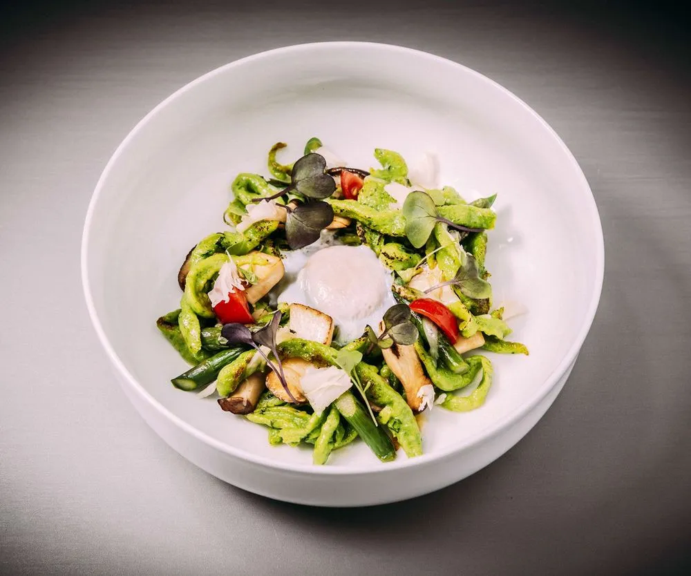 Spargel, Spätzli und Pilze.jpg