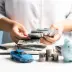 Illustration of saving money monthly with an auto refinance loan