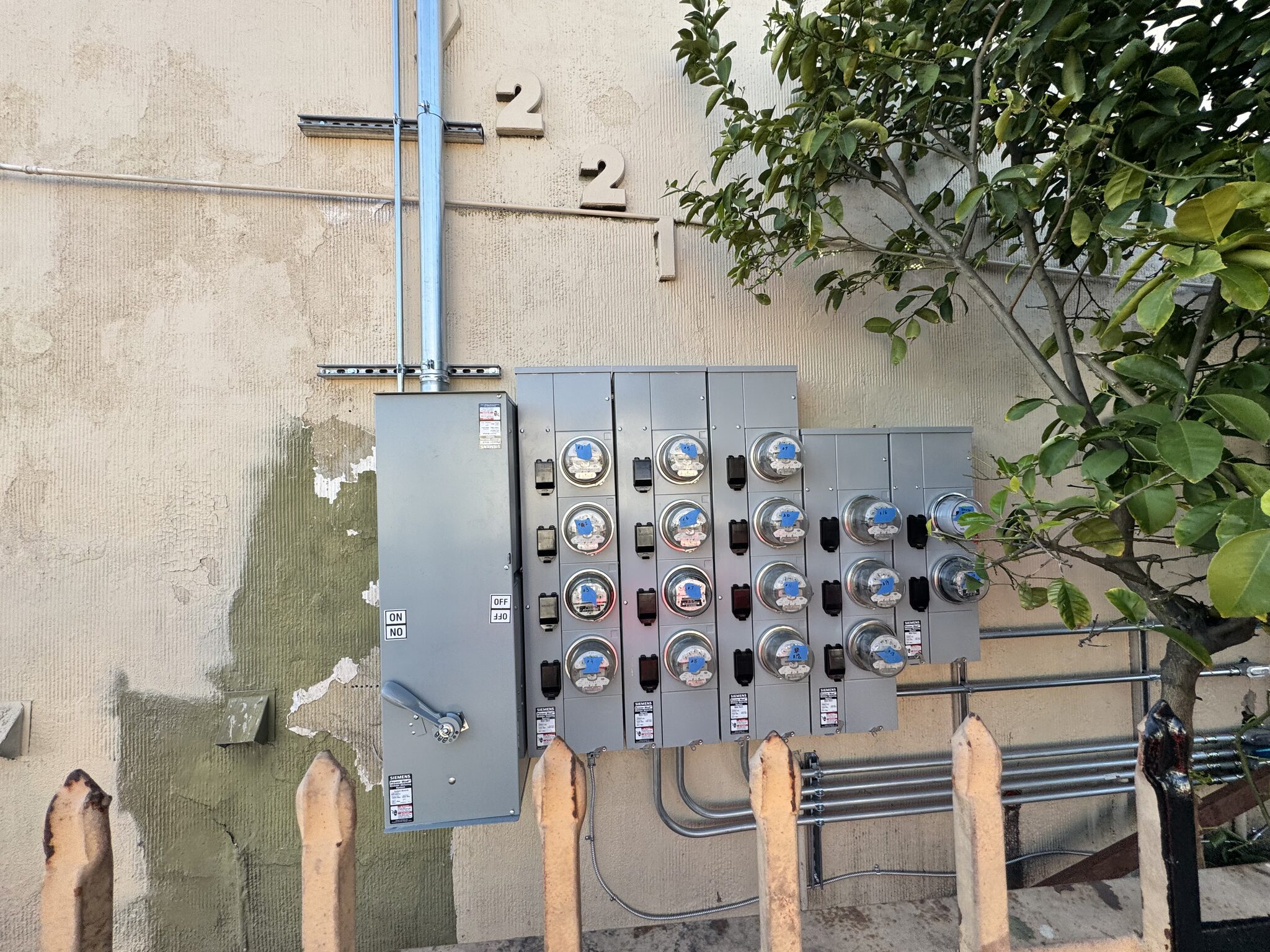 Multi-tenant meter bank installation