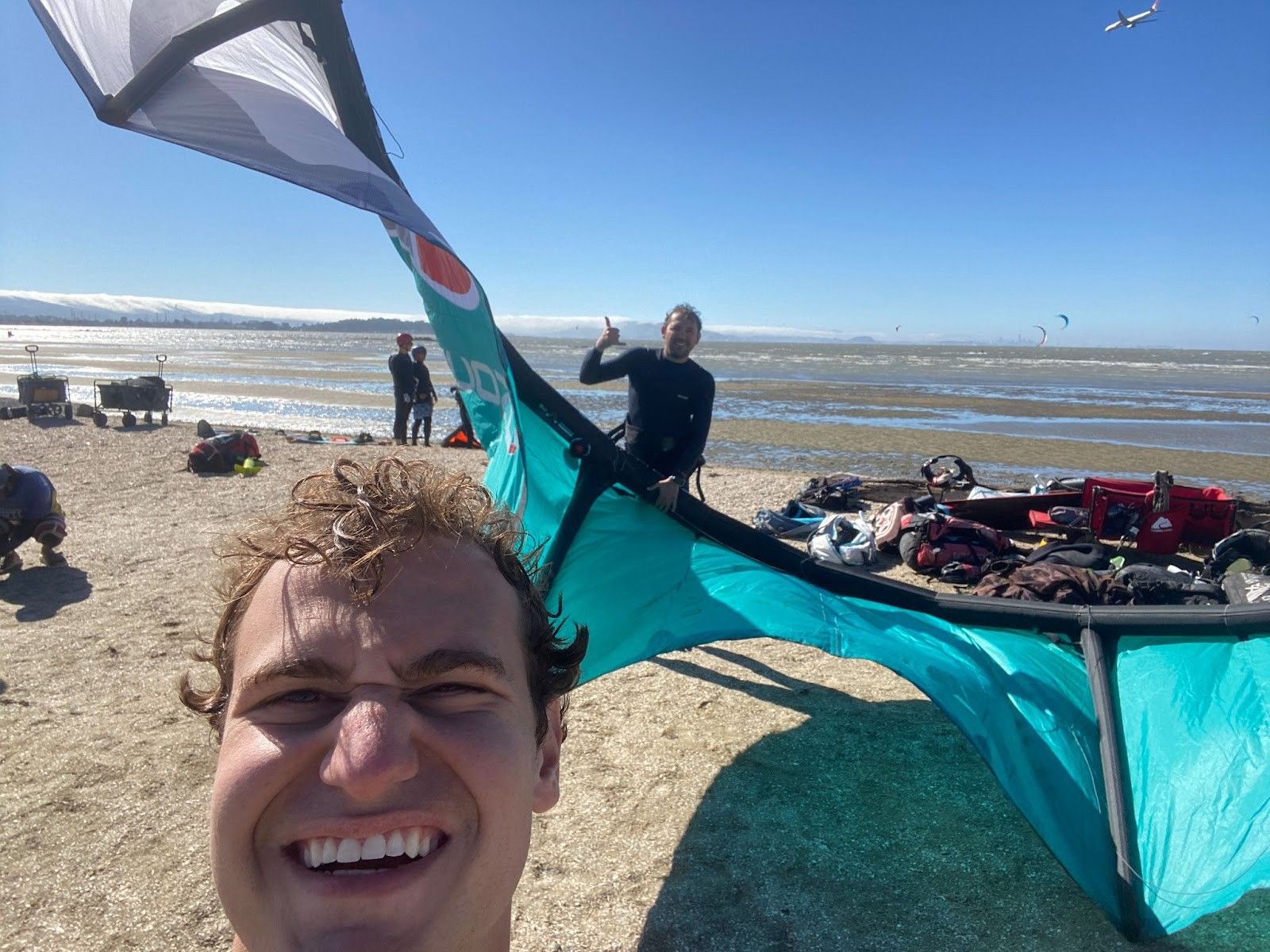 spencer_kitesurfing_emre_3rd-avenue.jpg