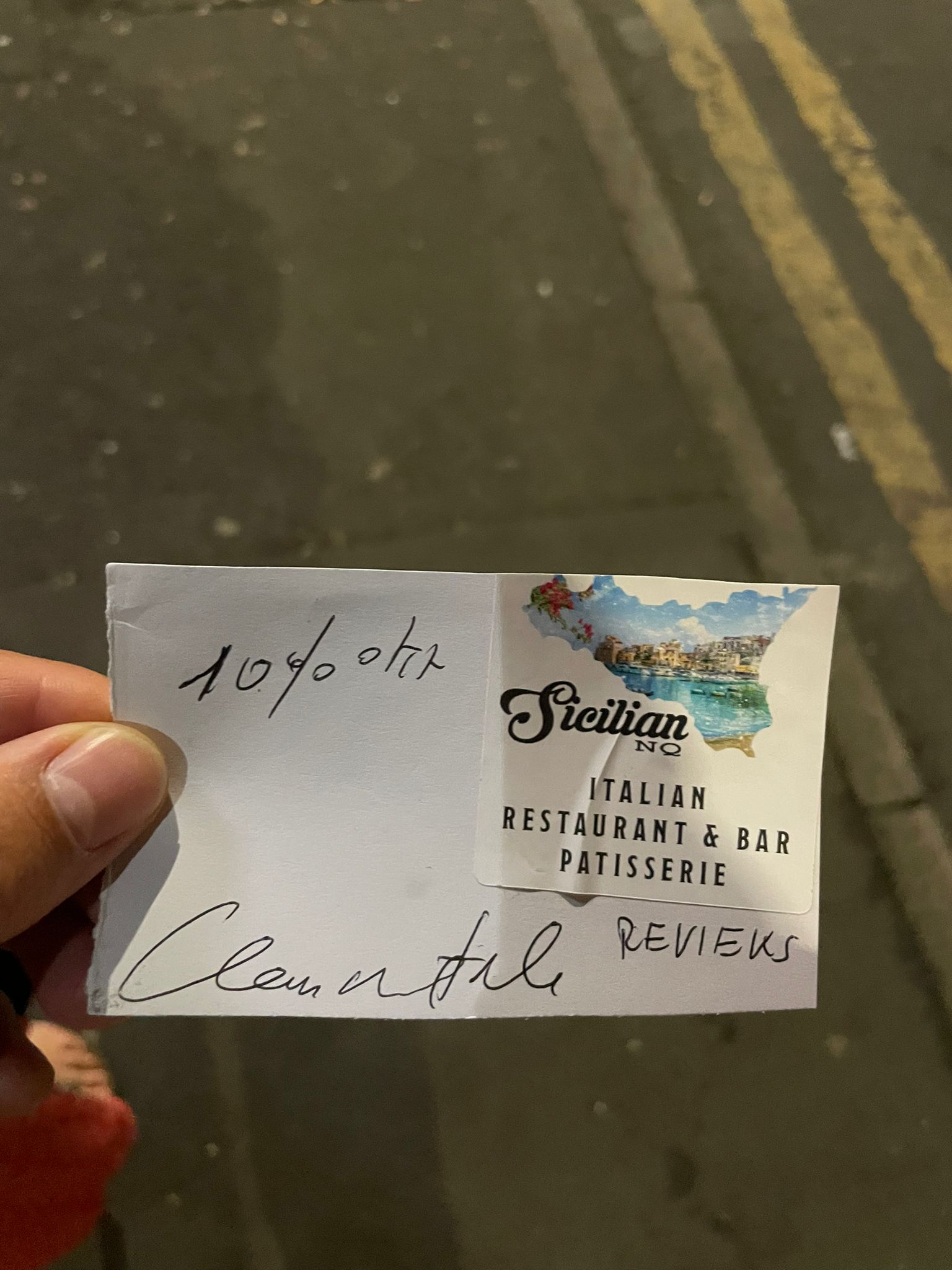 Handwritten 10% off note that inspired Local Foodie