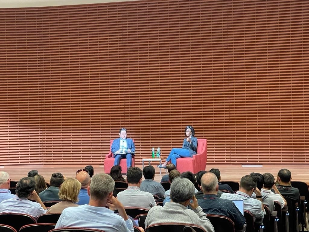 Alto CEO Alicia Boler Davis Joins SamPac Managing Partner Tirto Adji at Stanford GSB Turbo Talk.