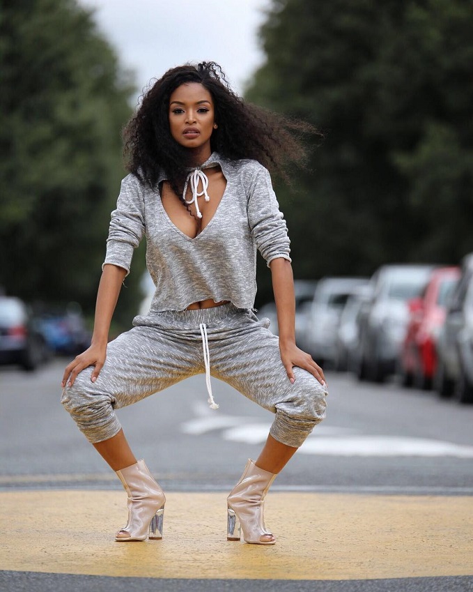 Ayanda Thabethe.jpg0.jpg02 - Zkhiphani