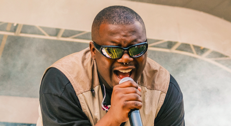 LLOYISO SHARES PLANS FOR HIS FIRST SOLD OUT NATIONAL TOUR
