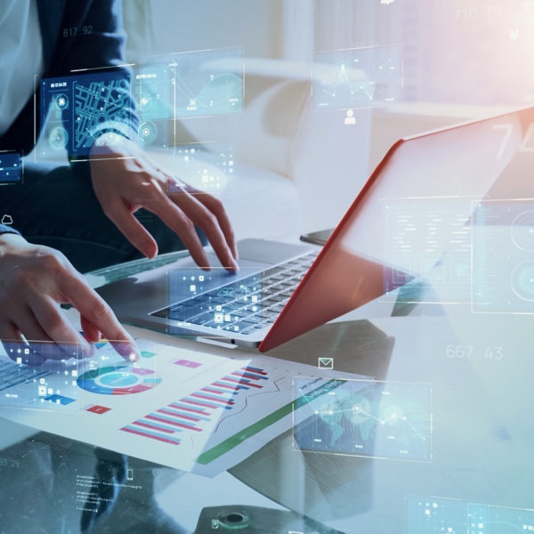 HubSpot＜第3弾＞HubSpotでコールセンター業務を効率化！（前編）