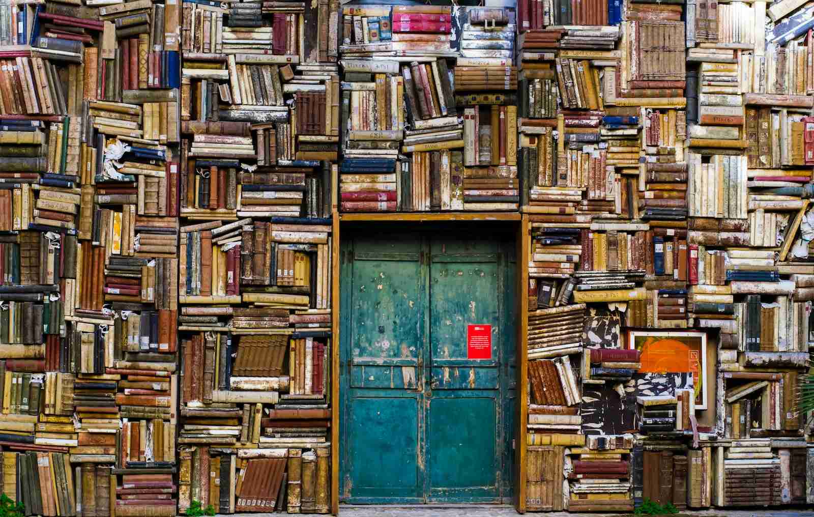 \"Are Are AI Newsletters AI Newsletters Great Lead Magnets?