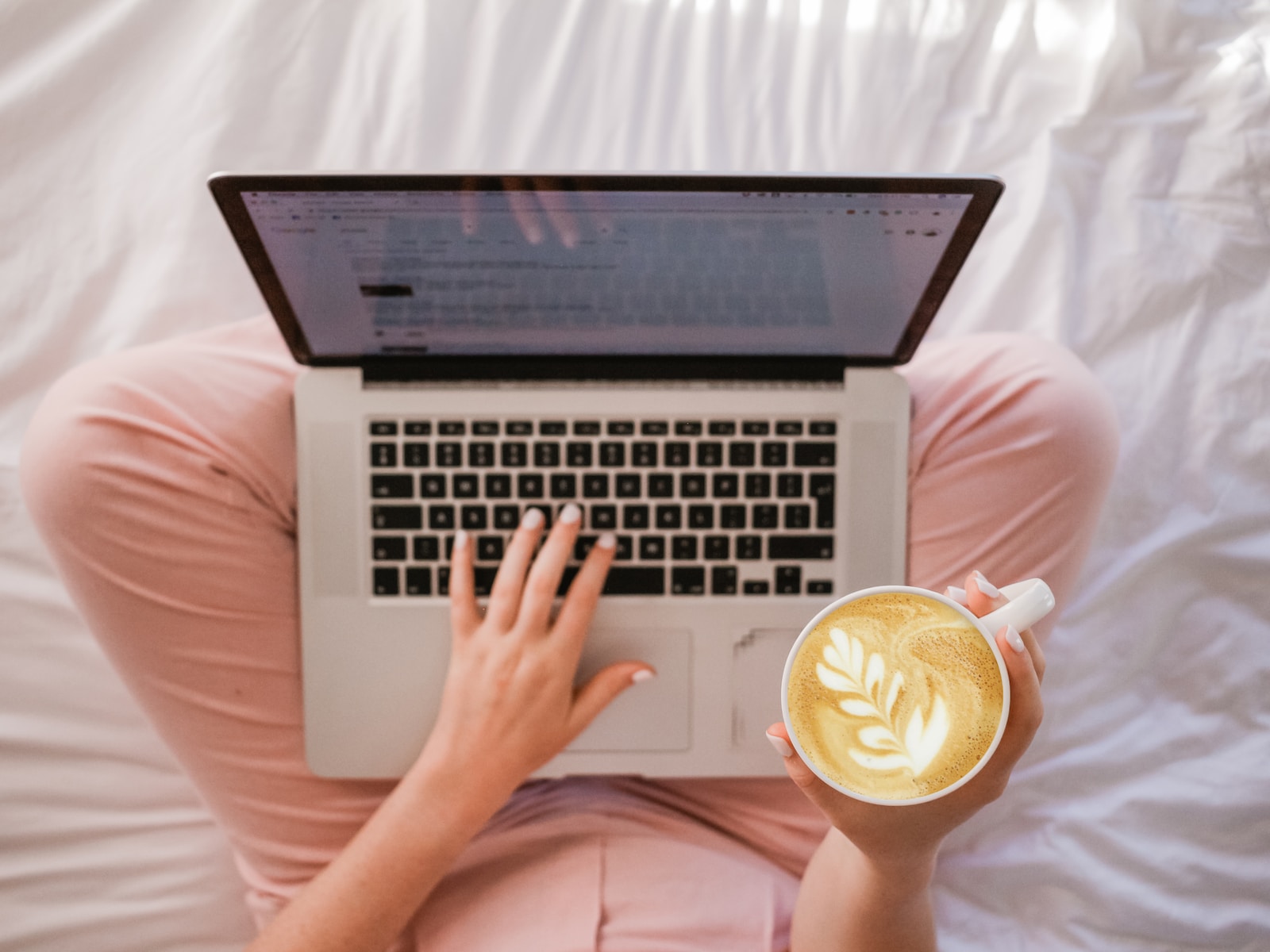 How to Remove RSS Feeds From Your Website Blogger Account?