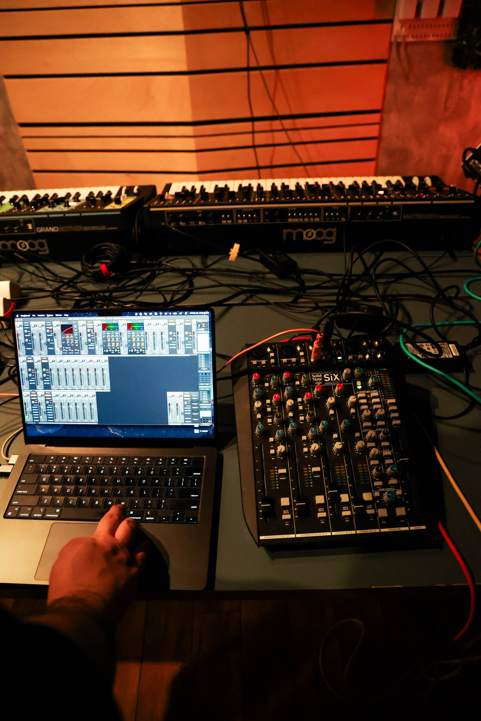 Studio Life