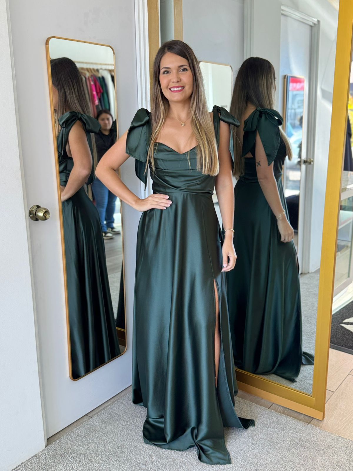 Dark Olive Shoulder Leg Slit Satin Maxi Dress (Talla S) thumbnail