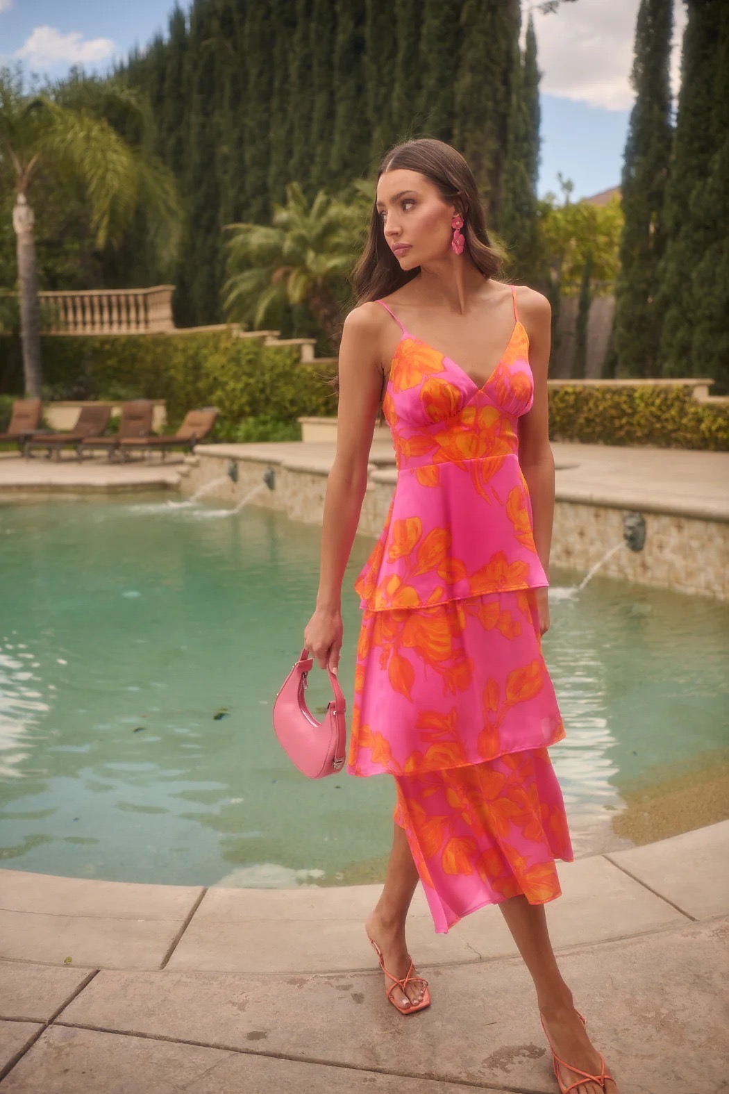 Pacey Floral Yanni Ruffle Tiered Midi Dress (Talla XL) thumbnail