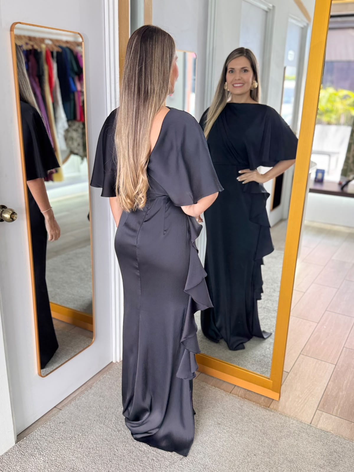 Black V-Back Neckline Maxi Dress (Talla M) thumbnail