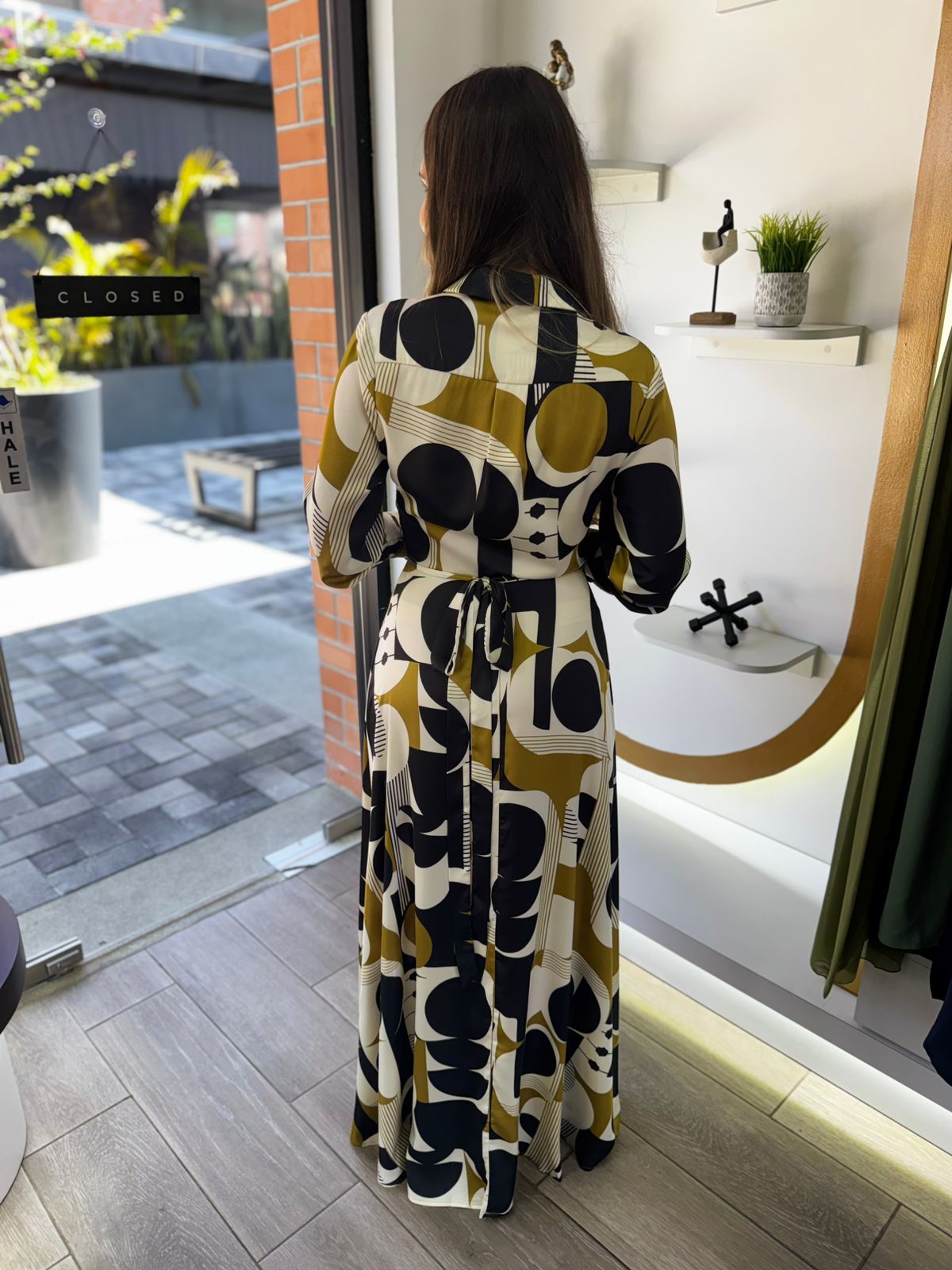 Gold Ivory Long Sleeve Wrap Maxi Dress (Talla S) thumbnail