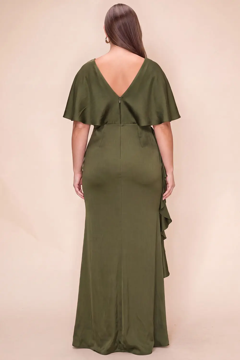 Olive Plus Size V-Neck Backline (Talla 2XL) thumbnail
