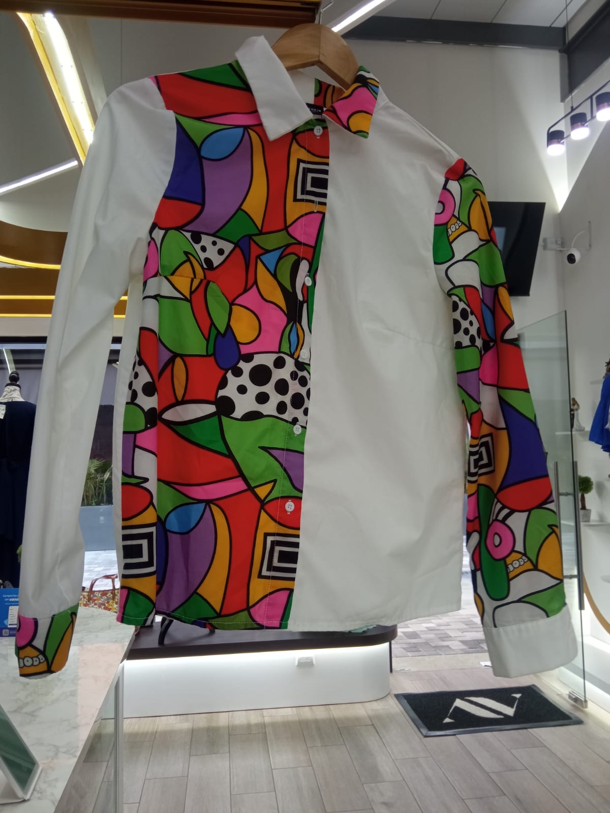 Color Design White Shirt (Talla S)