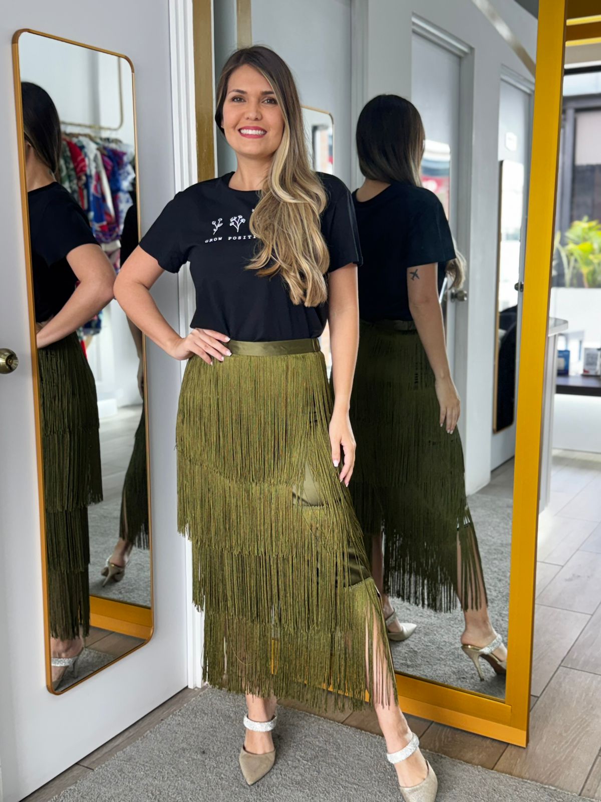 Olive Green Layered Tassel Midi Skirt (Talla M)