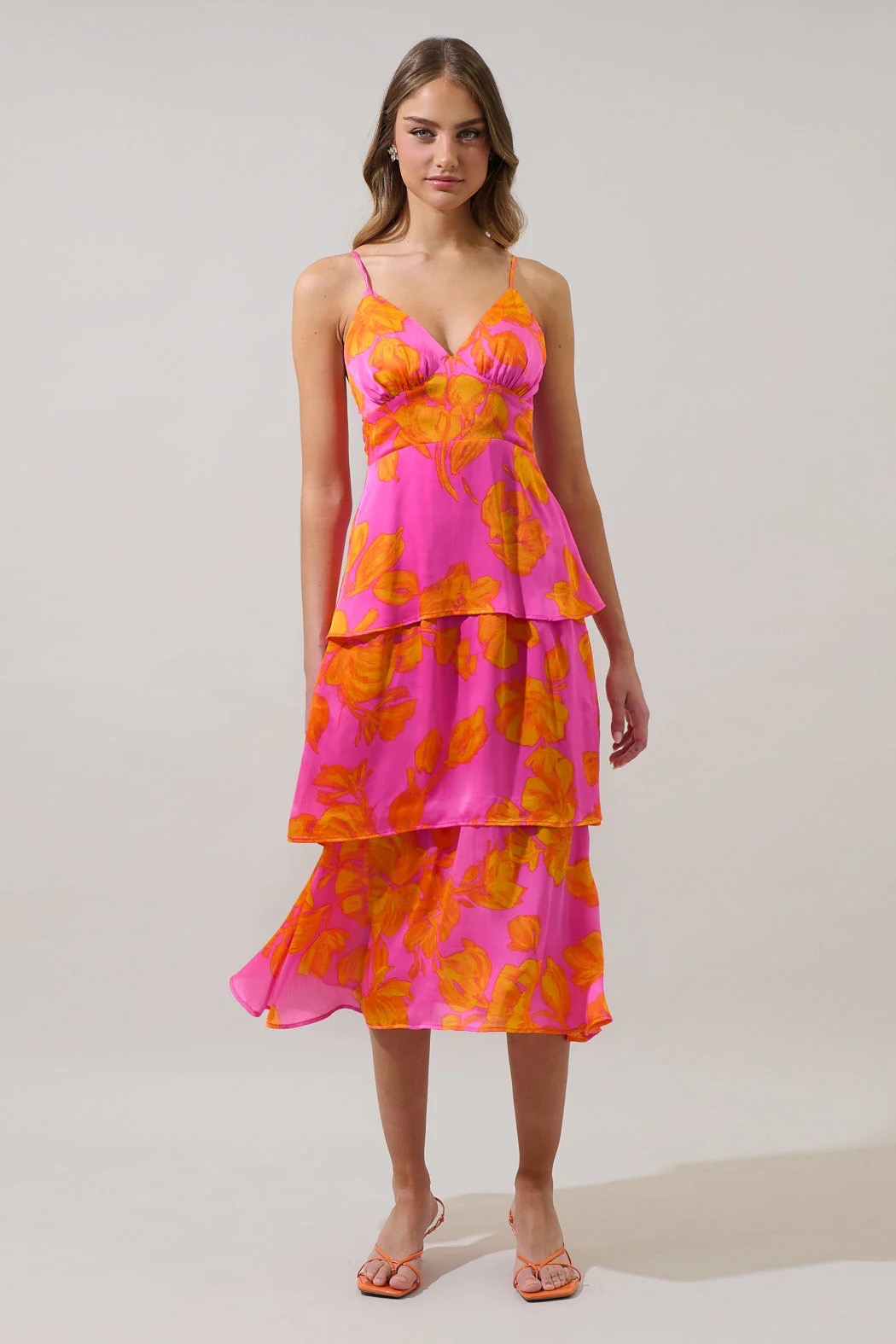 Pacey Floral Yanni Ruffle Tiered Midi Dress (Talla XL) thumbnail