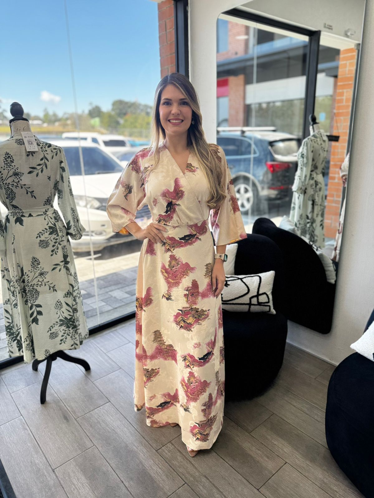 Beige Kimono Sleeve Wrap Maxi Dress (Talla S)