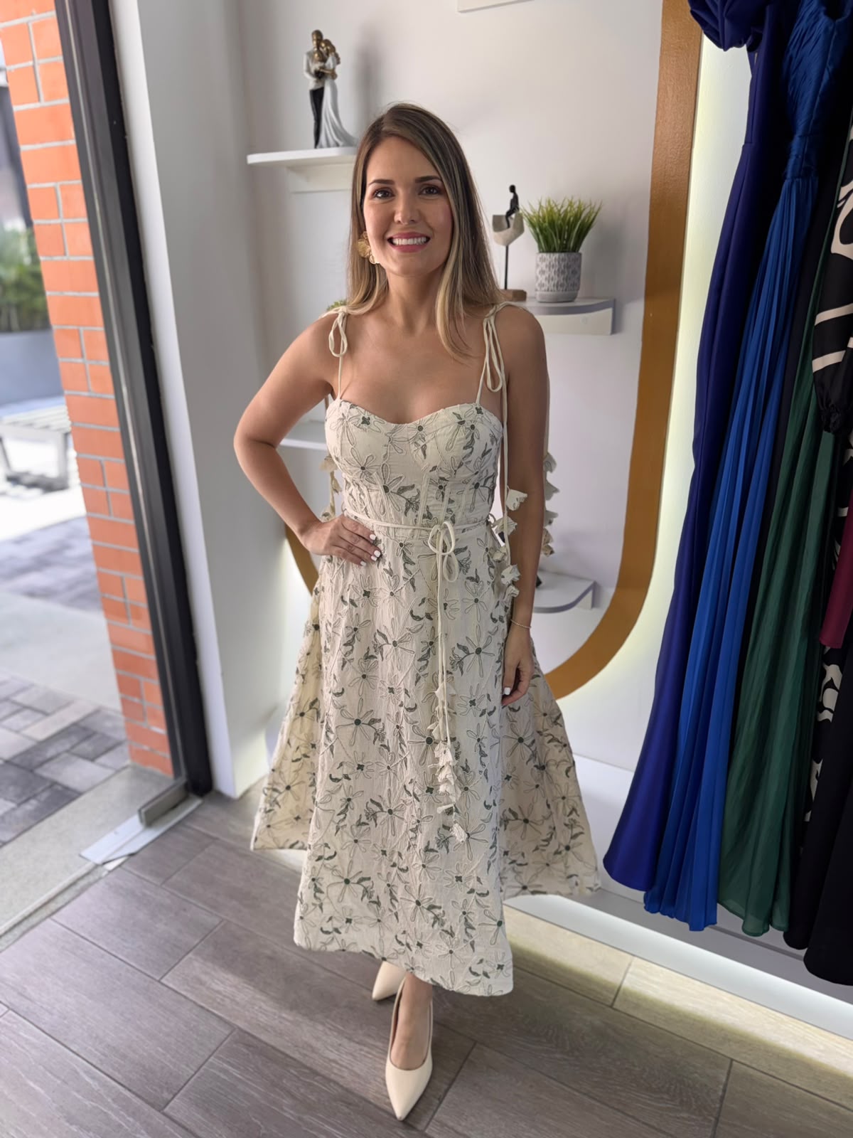 Cream Tie-shoulder Midi Dress (Talla L)