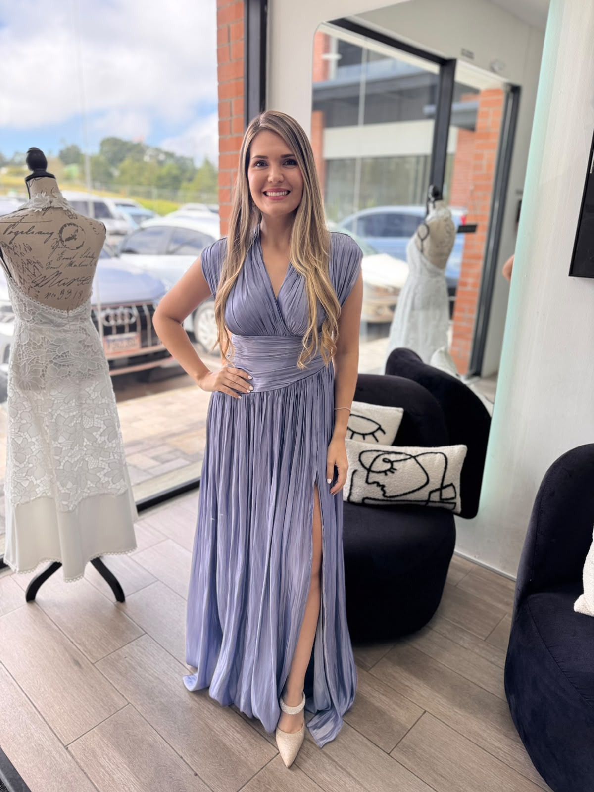 Slate Blue Elegant Pleated Maxi Dress (Talla M)