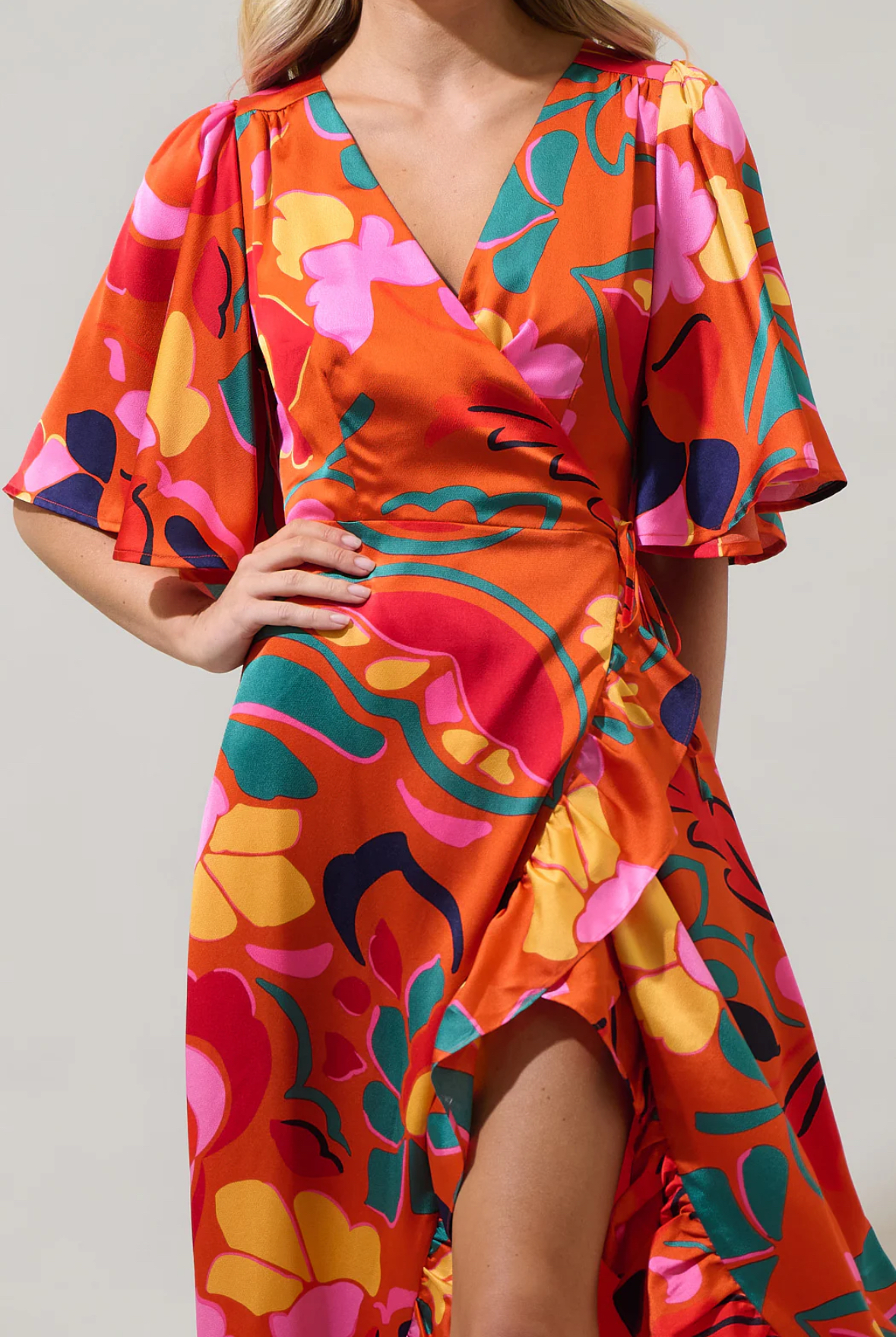Serene Floral Abelia Maxi Wrap Dress (Talla S) thumbnail
