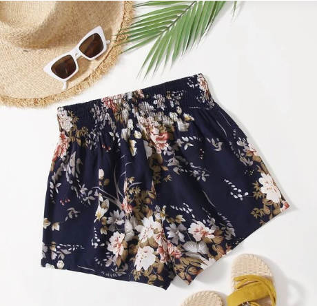 Shorts floral de cintura fruncido (Talla M)