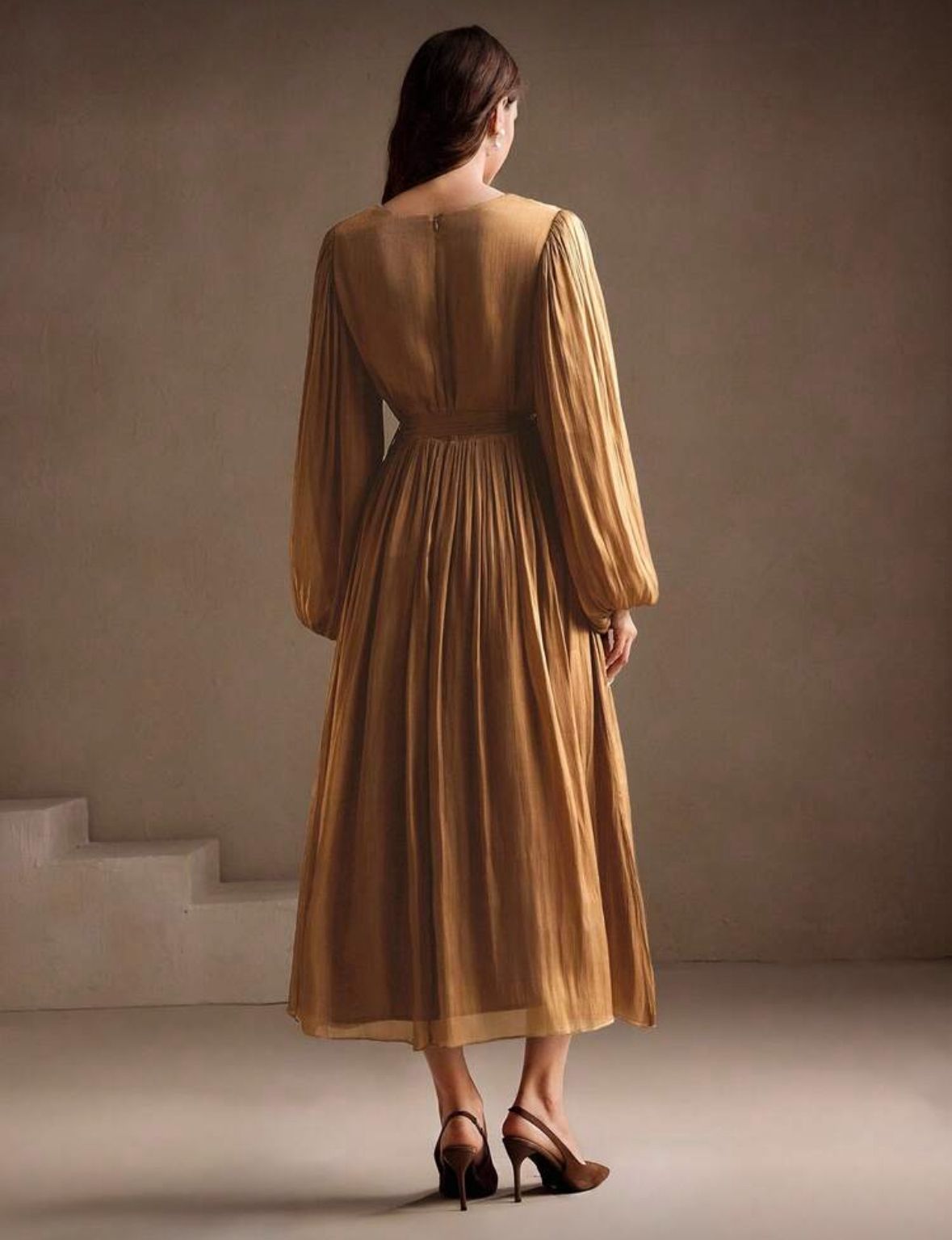 Lined Brown Solid Color Elegant Midi Dress (Talla XL) thumbnail