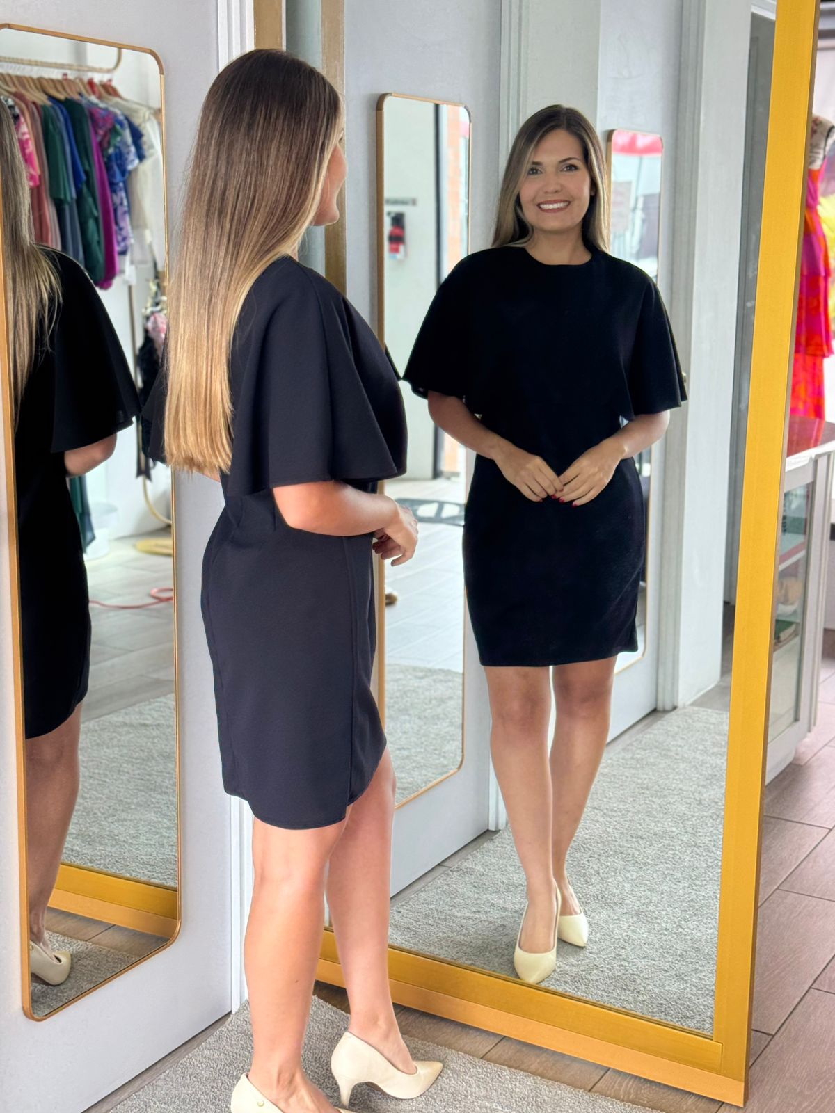 Black Solid cape dress (Talla S) thumbnail