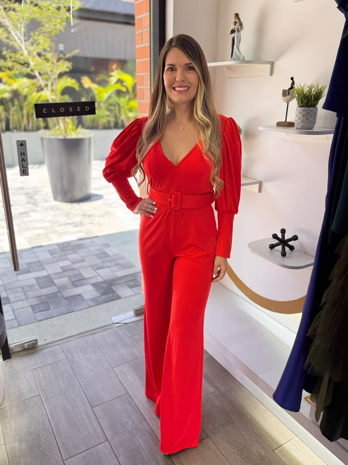 Red Belted Jumpsuit (Talla M)
