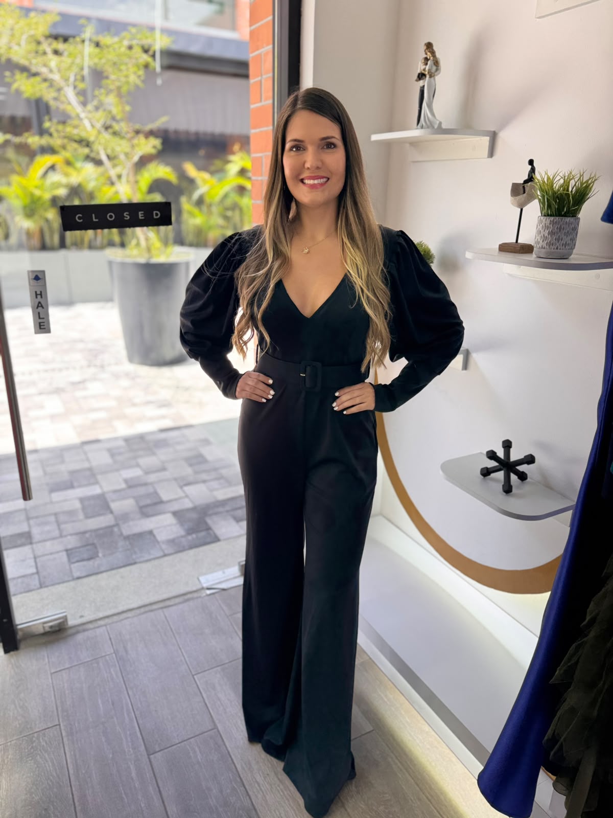Black Belted Jumpsuit (Talla M) thumbnail