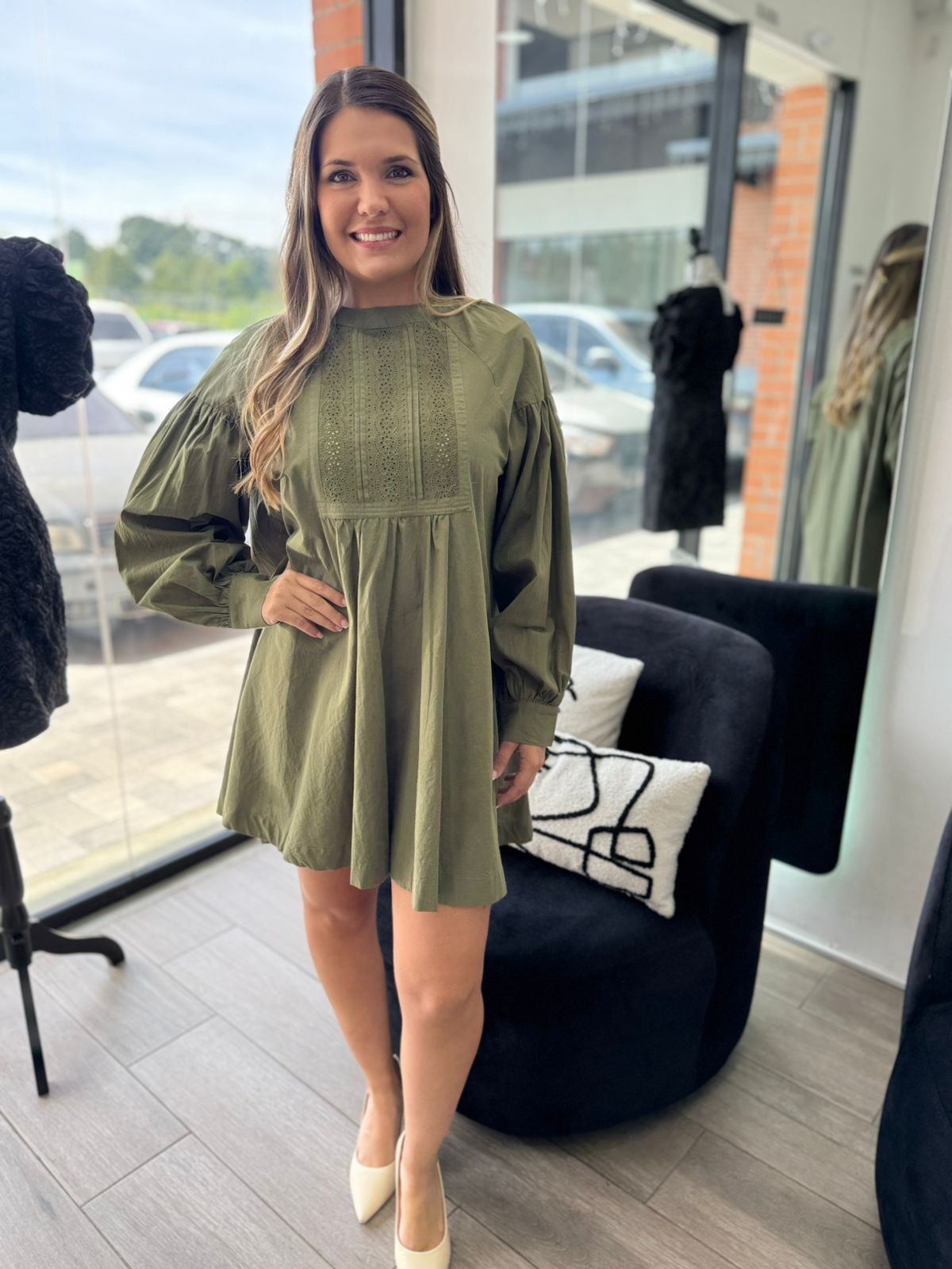 Olive Long Sleeve Mini Dress with Lace (Talla M)